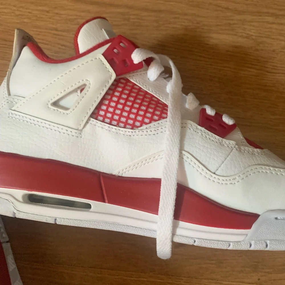 Jordan retro 4 youth 5.5 - Picture 10 of 11